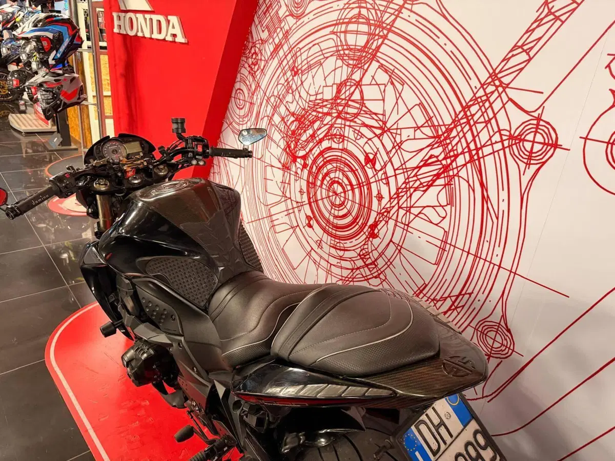 Kawasaki Z 1000 (2007 - 09) (8)