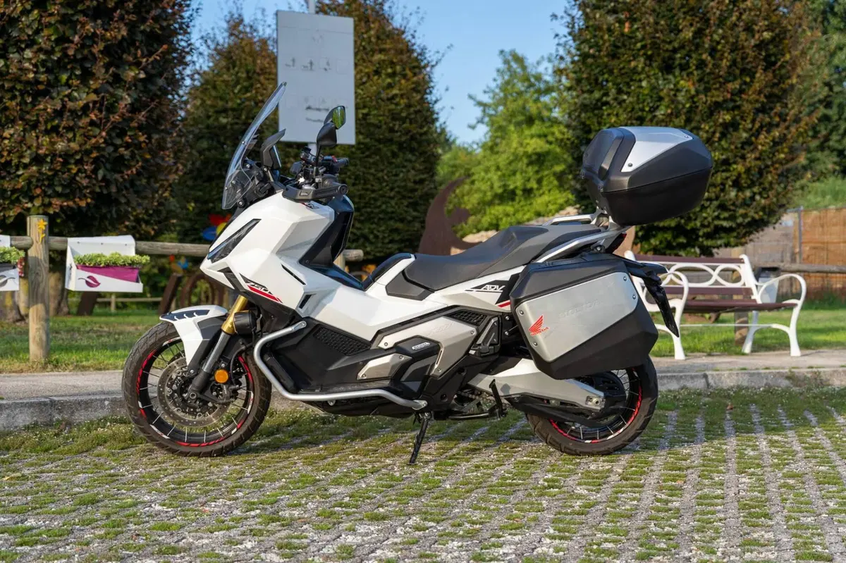 Honda X-ADV 750 Travel (2025 - 26) (2)