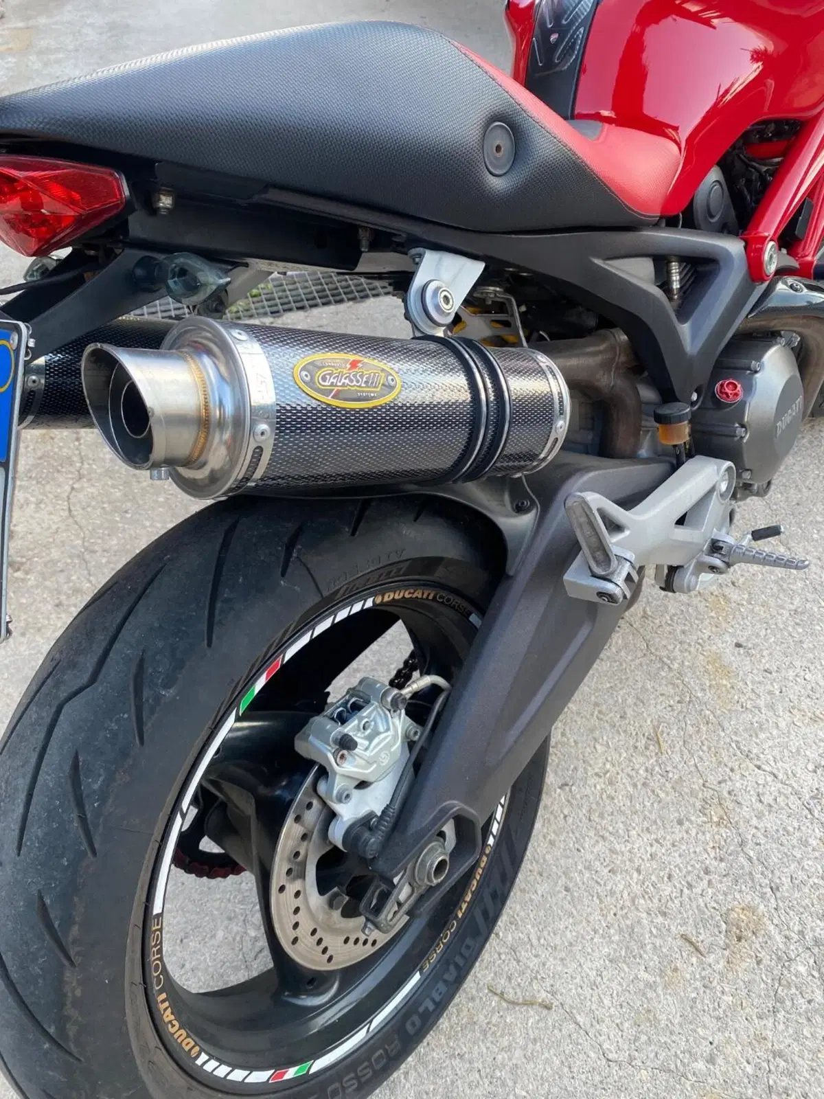 Ducati Monster 696 Plus (2007 - 14) (3)