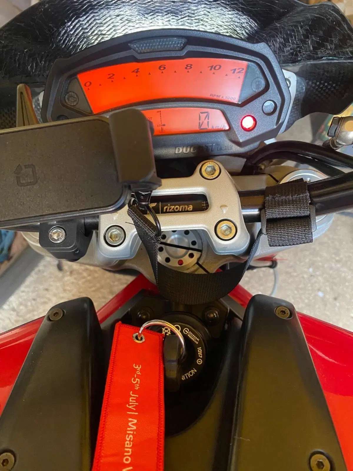 Ducati Monster 696 Plus (2007 - 14) (5)