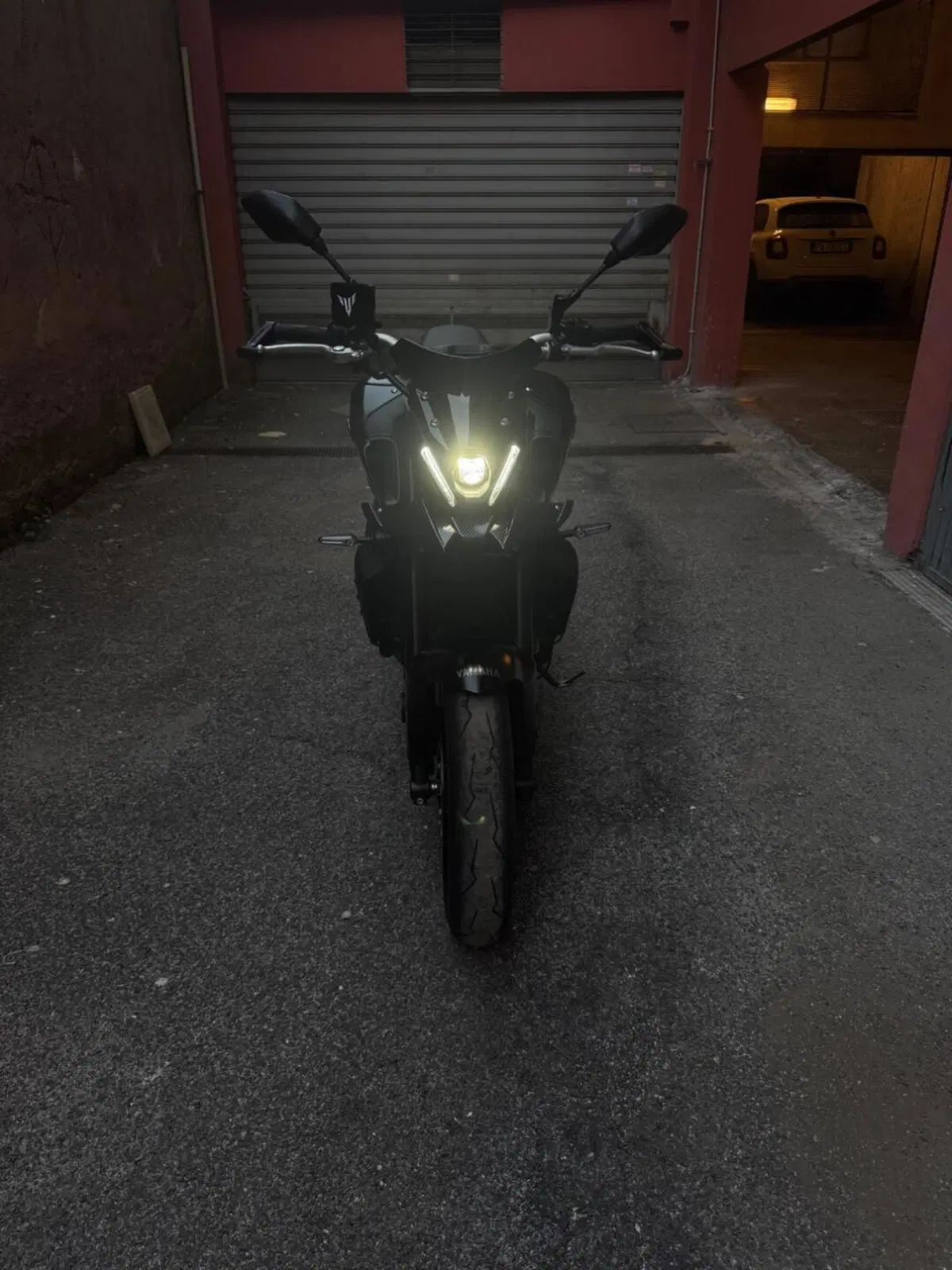 Yamaha MT-09 (2021 - 23) (4)