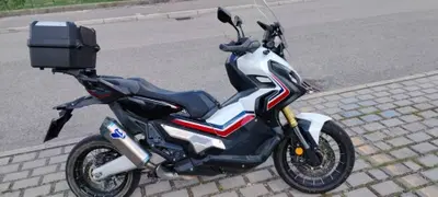 Honda X-ADV 750 (2017) usata