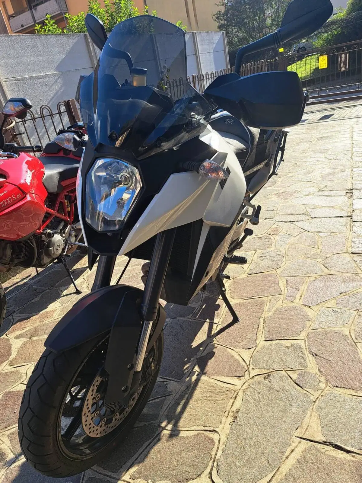 KTM 990 Supermoto T ABS (2011 - 13)