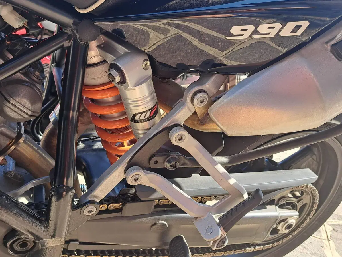 KTM 990 Supermoto T ABS (2011 - 13) (9)