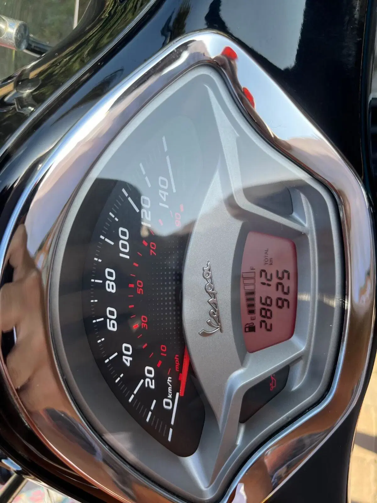 Vespa GTS 300 (2010 - 14) (3)
