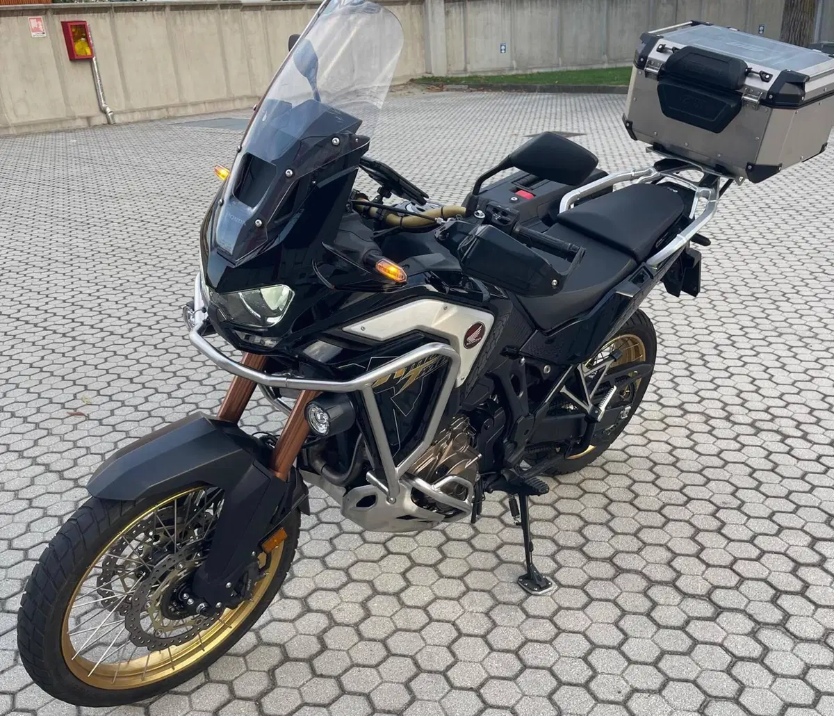 Honda Africa Twin CRF 1100L Adventure Sports Travel Edition DCT (2020 - 21) (2)