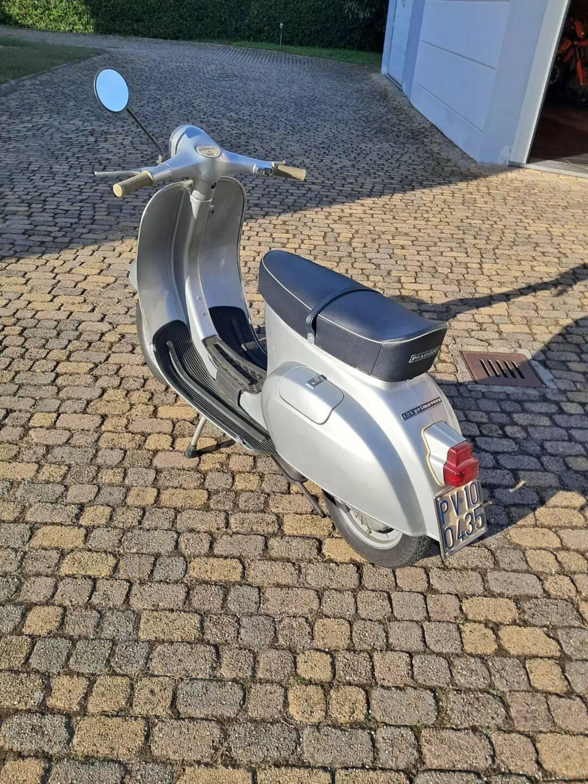 Vespa Primavera 125 (4)
