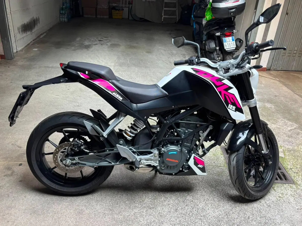 KTM 125 Duke ABS (2013 - 16) (2)