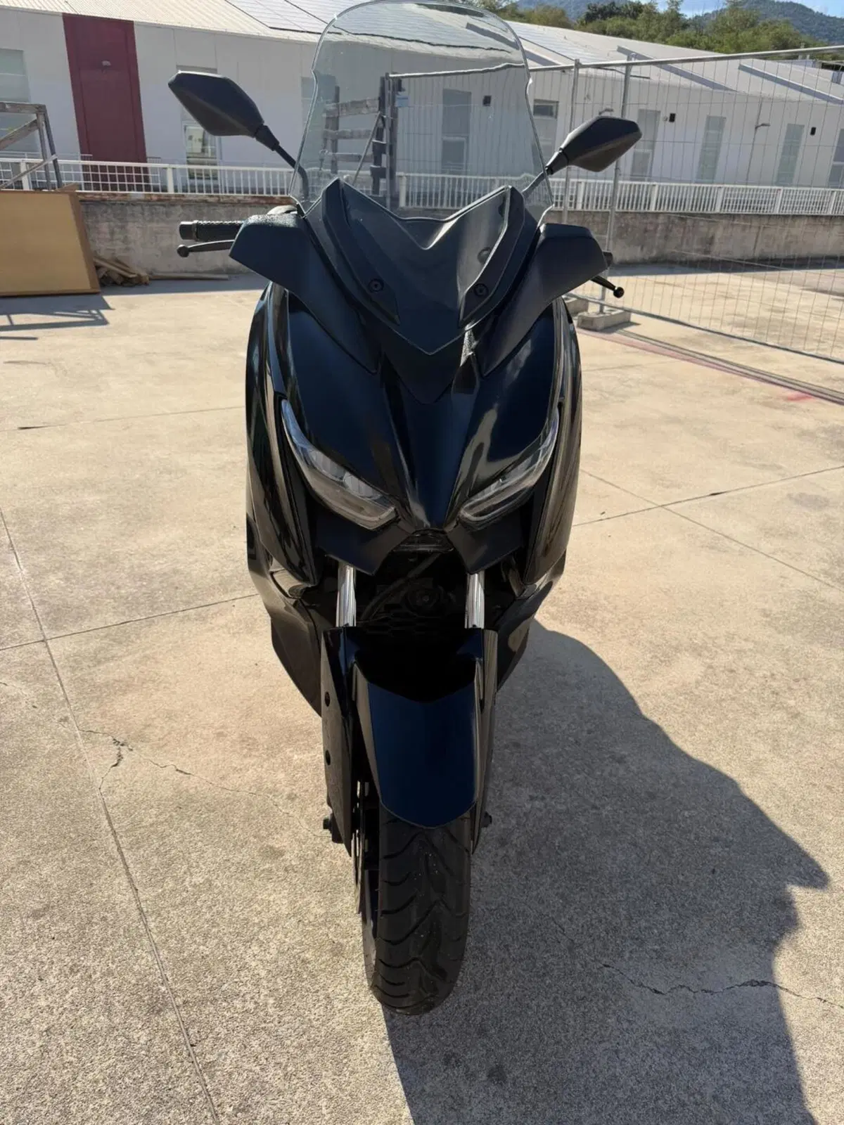 Yamaha X-Max 300 ABS (2017 - 20) (4)