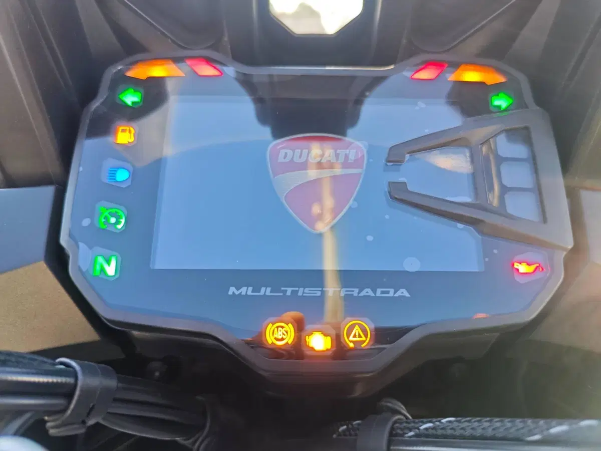 Ducati Multistrada 1200 S (2015 - 17) (17)
