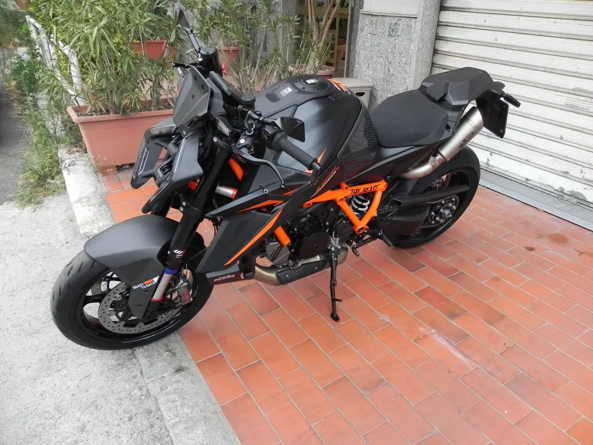 KTM 1390 Super Duke R EVO (2024 - 26) (2)