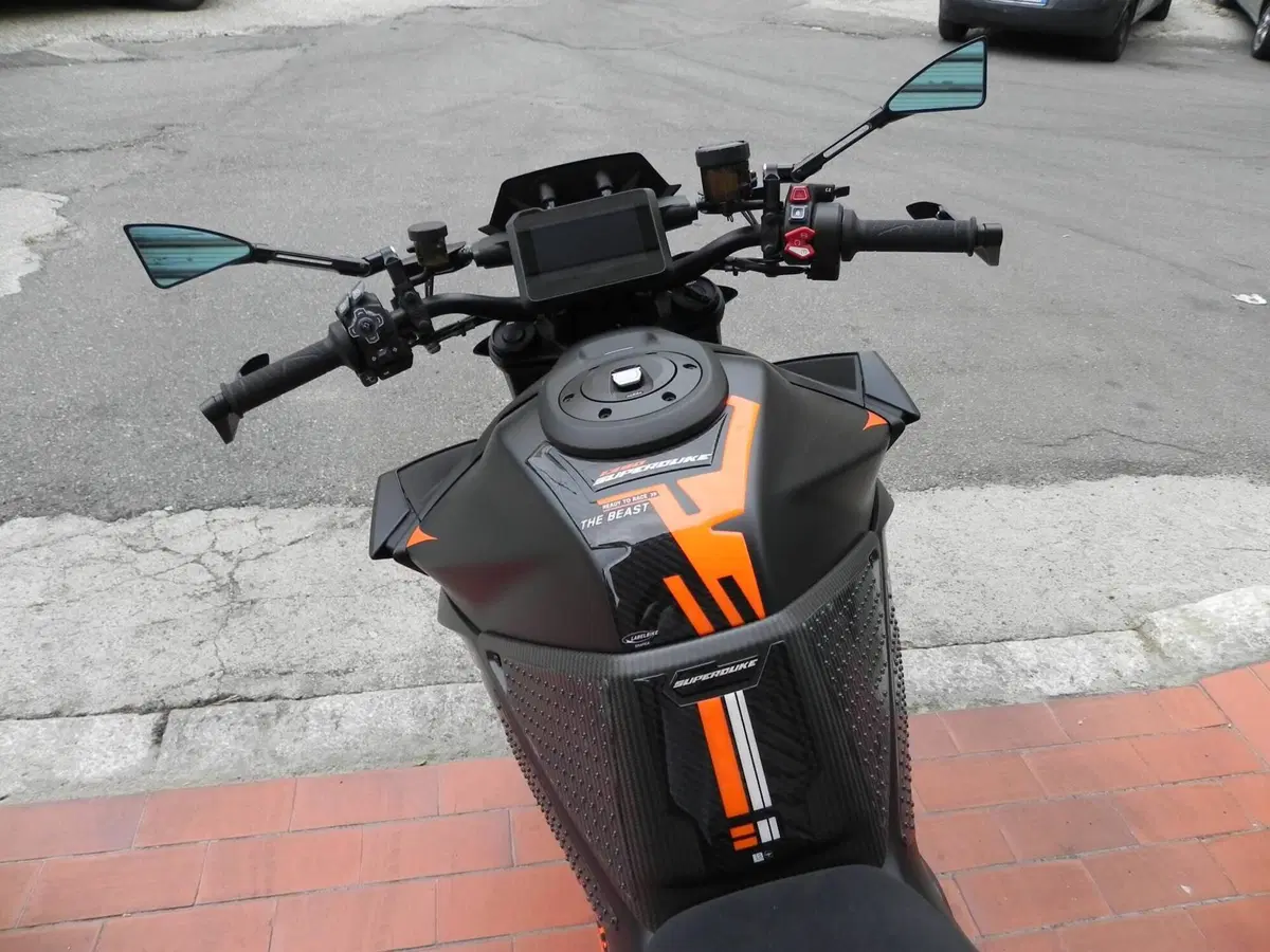 KTM 1390 Super Duke R EVO (2024 - 26) (3)