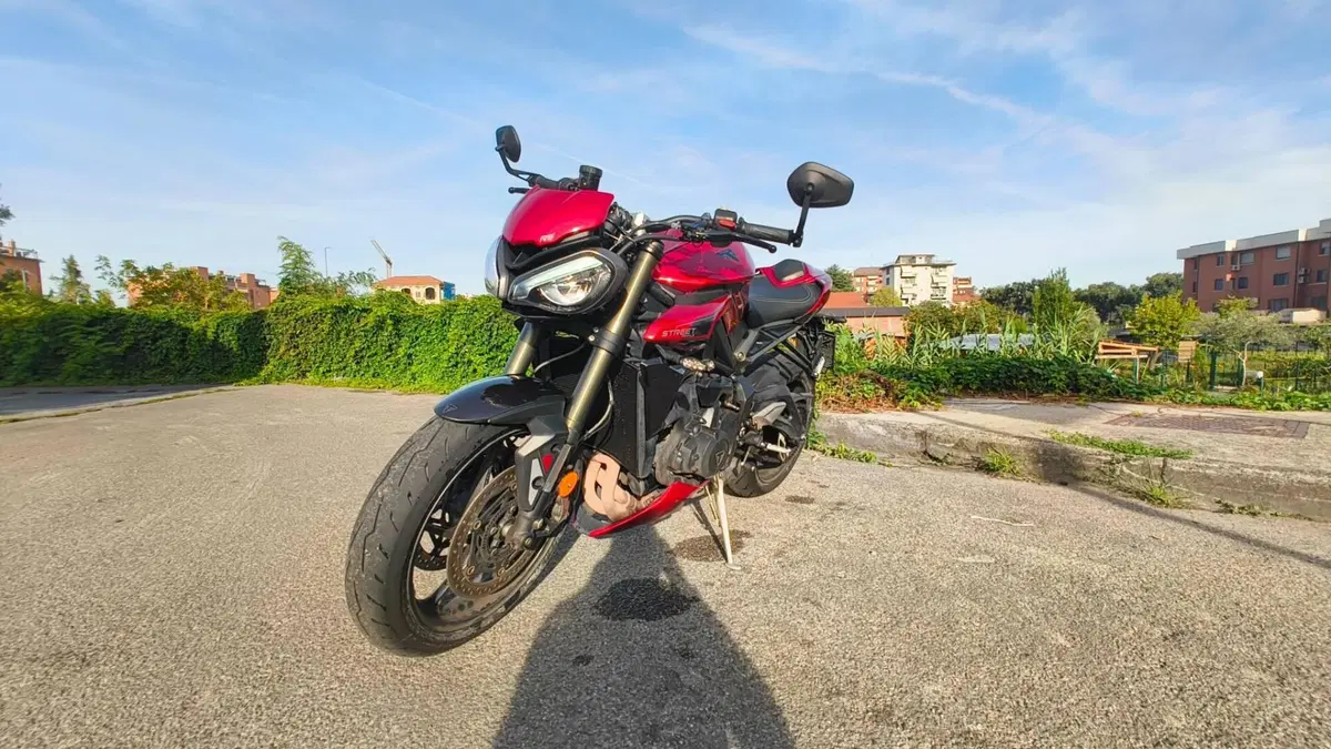 Triumph Street Triple 765 RS (2023 - 26) (7)