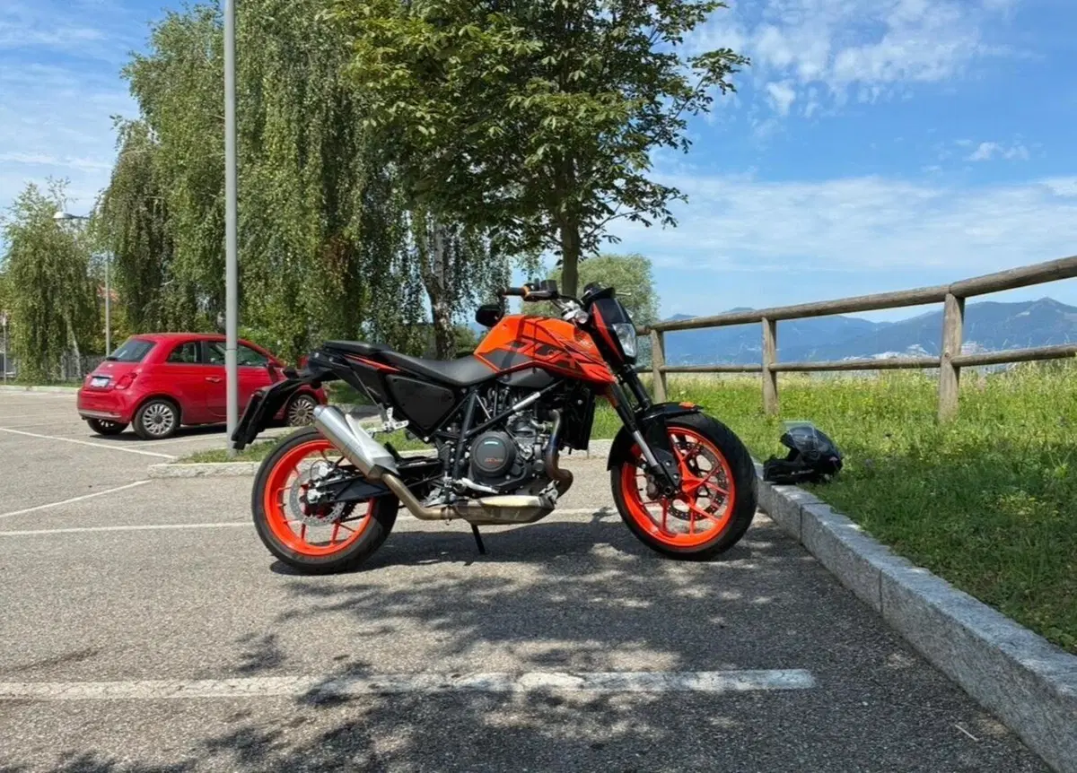 KTM 690 Duke R (2016 - 17) (4)