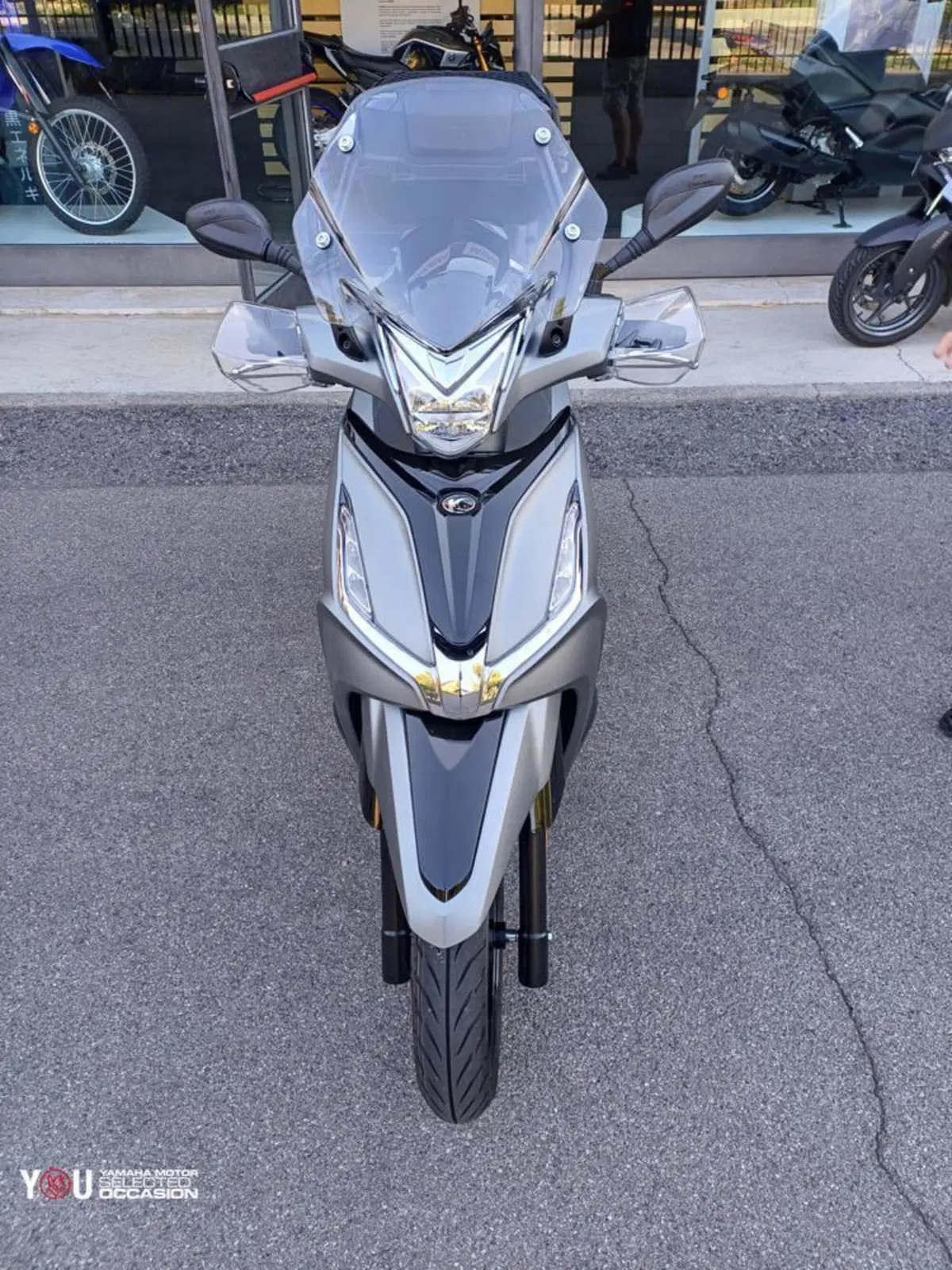 Kymco Agility 300i (2021 - 25) (2)