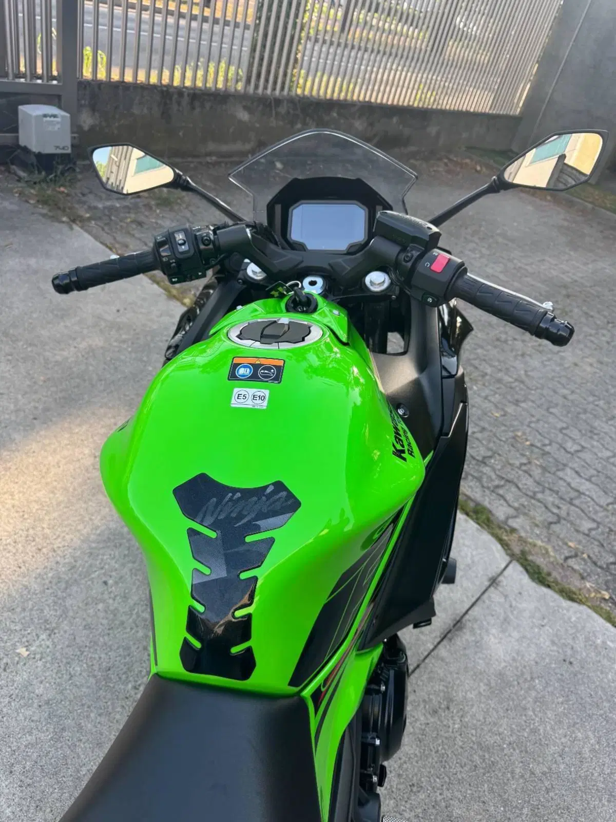 Kawasaki Ninja 650 (2021 - 24) (6)