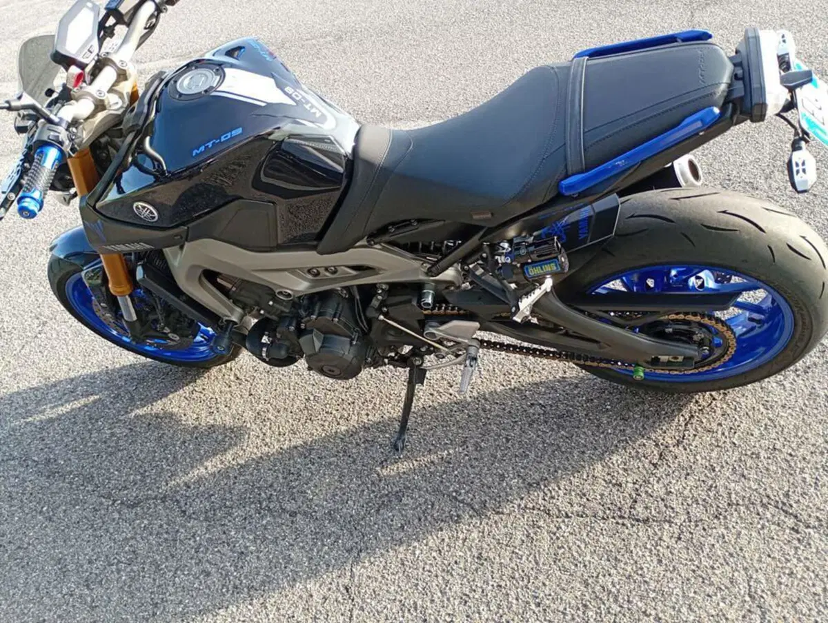Yamaha MT-09 ABS (2016) (4)