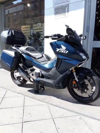 Honda Forza 750 DCT Style (2021 - 24) usata