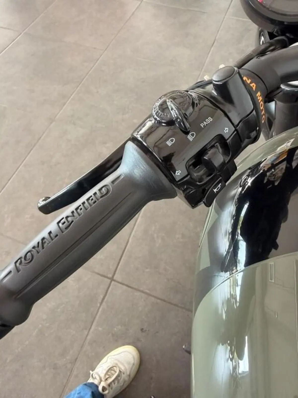Royal Enfield Shotgun 650 (2024 - 26) (10)