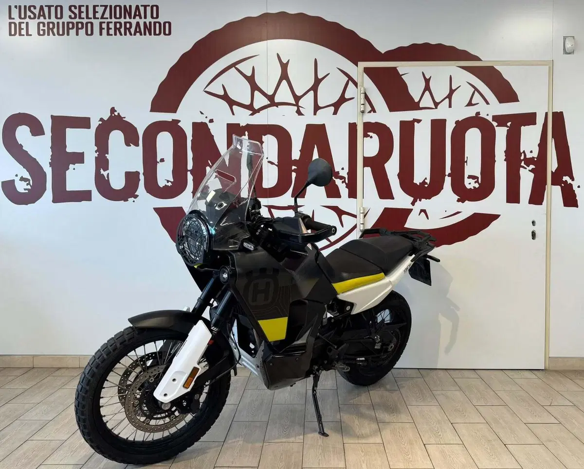 Husqvarna Norden 901 (2022 - 26) (3)