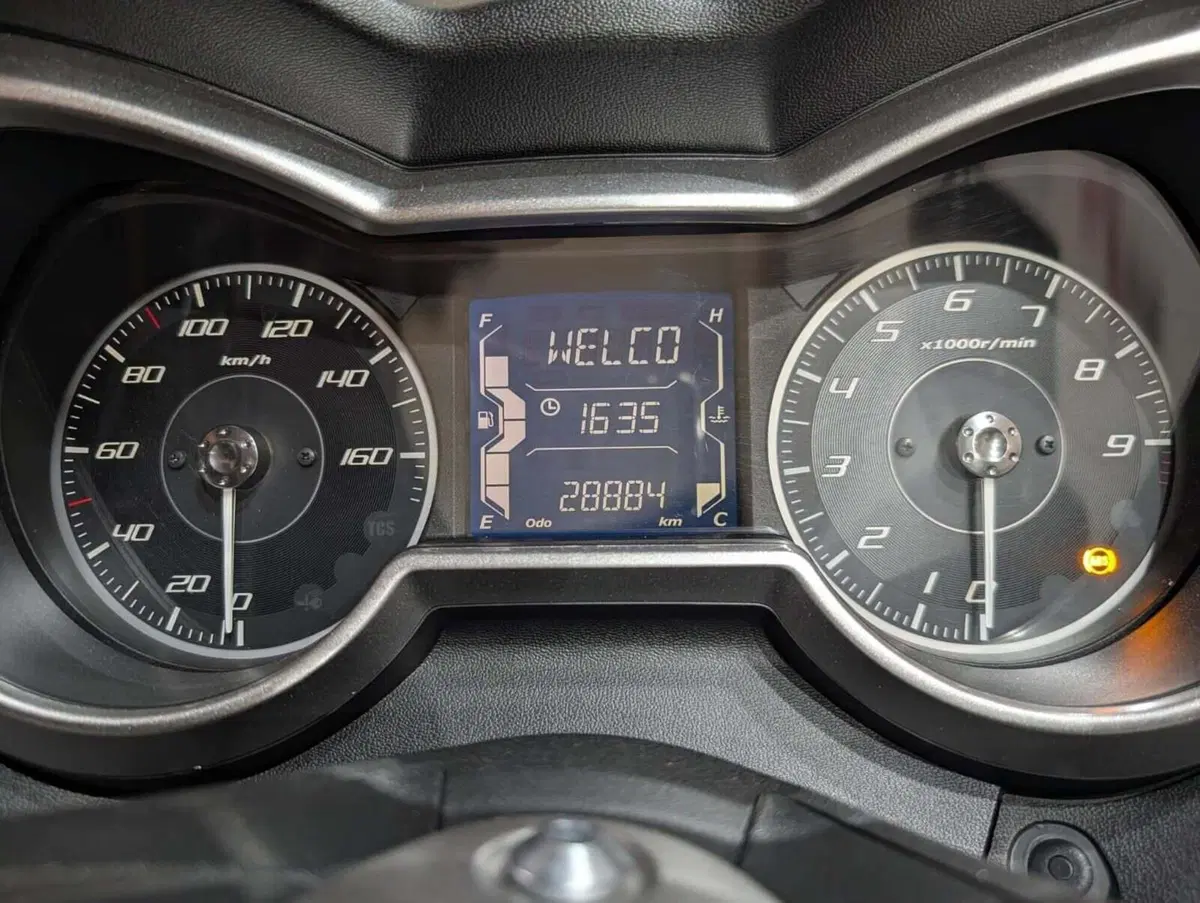 Yamaha X-Max 300 ABS (2017 - 20) (6)