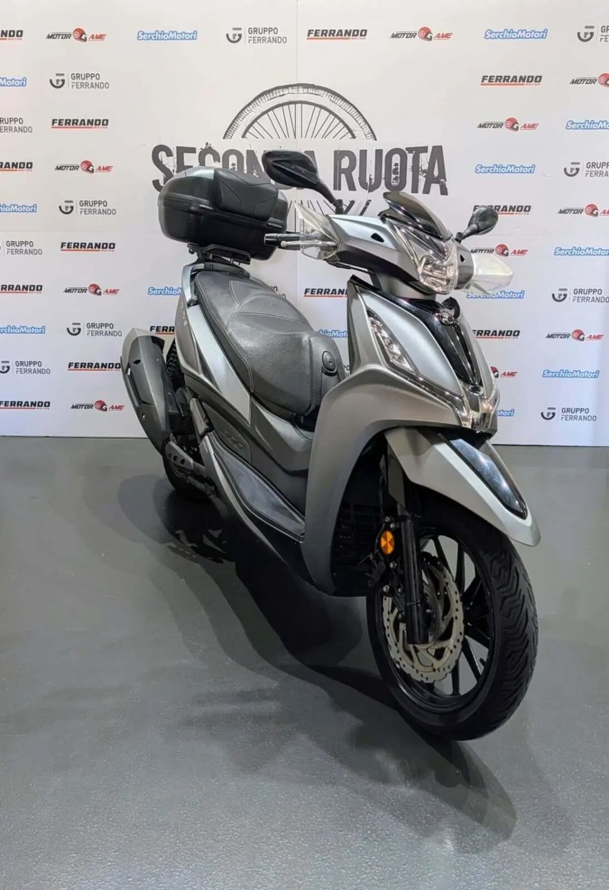 Kymco Agility 300i R16 ABS (2020) (2)