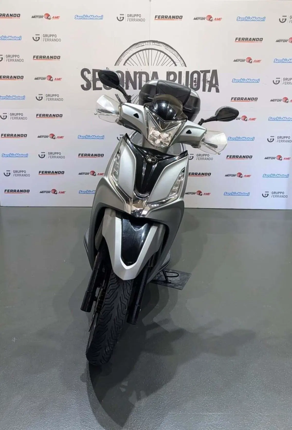 Kymco Agility 300i R16 ABS (2020) (3)