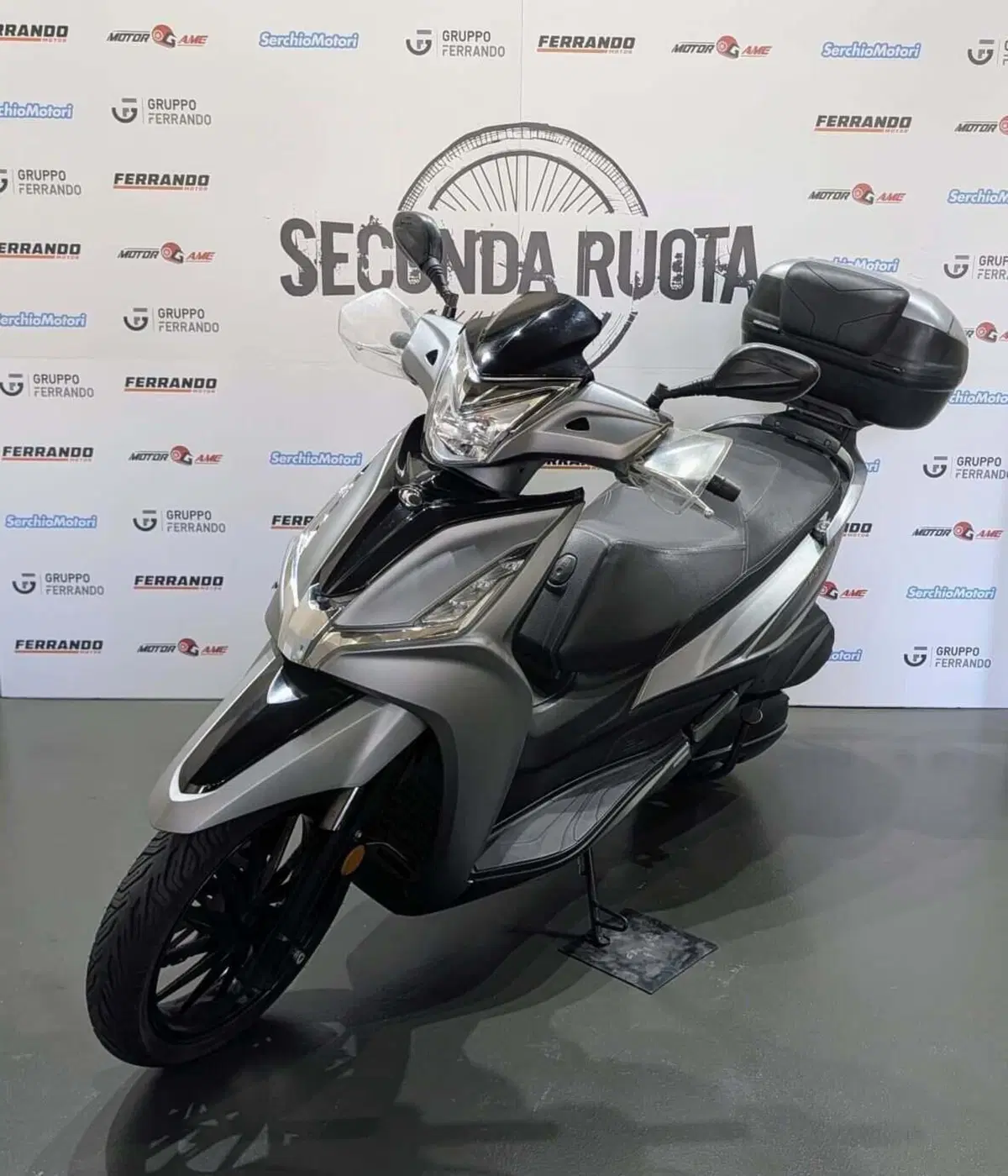 Kymco Agility 300i R16 ABS (2020) (4)
