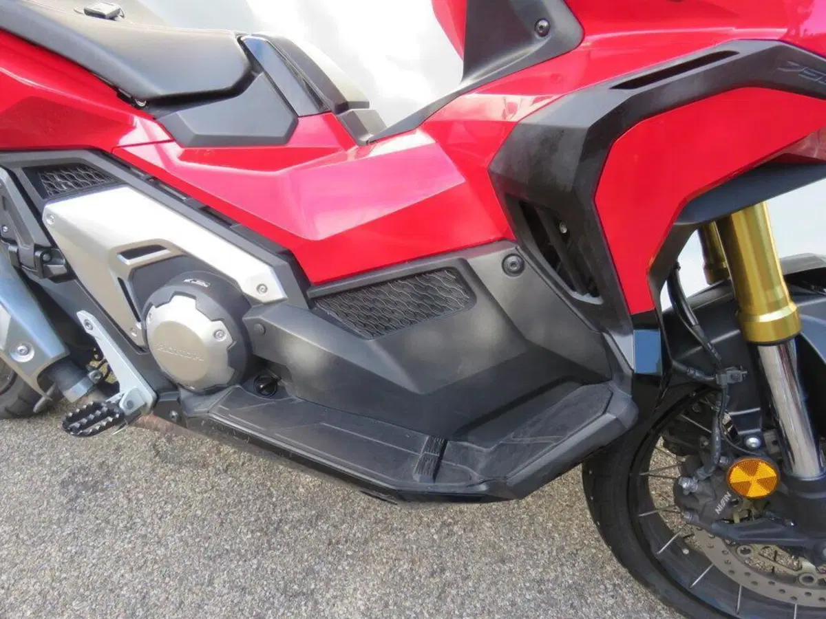 Honda X-ADV 750 DCT (2021 - 24) (11)