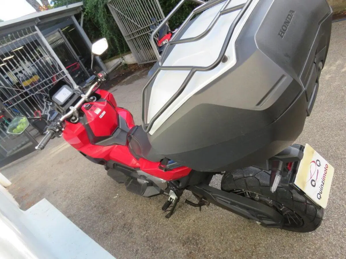 Honda X-ADV 750 DCT (2021 - 24) (5)