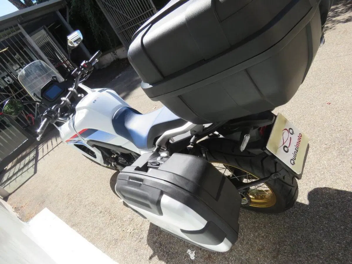 Honda Transalp XL750 (2023 - 24) (5)