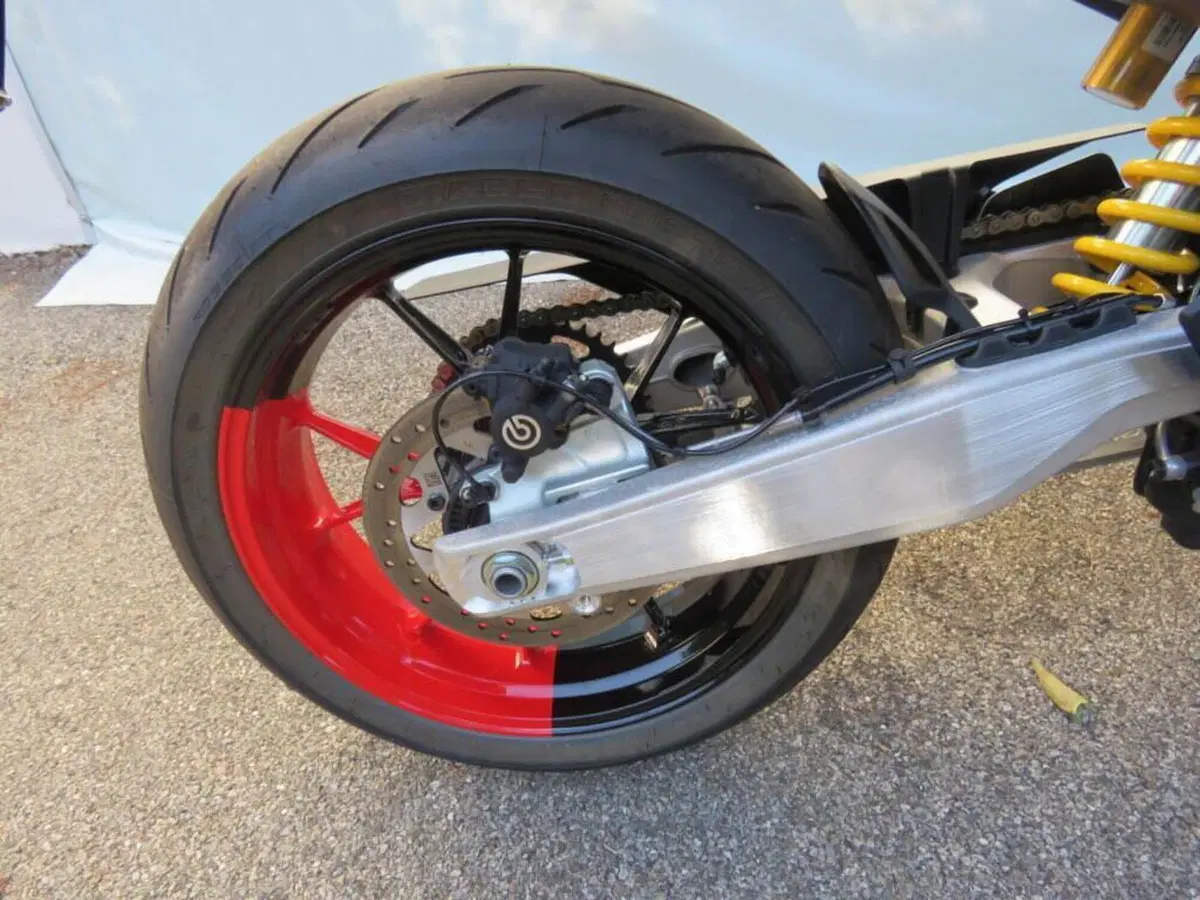 Ducati Hypermotard 698 Mono RVE (2024 - 26) (10)