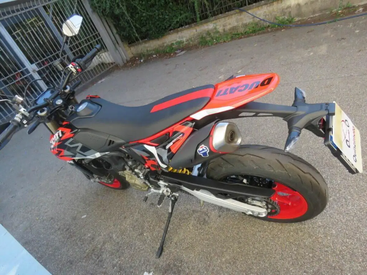 Ducati Hypermotard 698 Mono RVE (2024 - 26) (4)