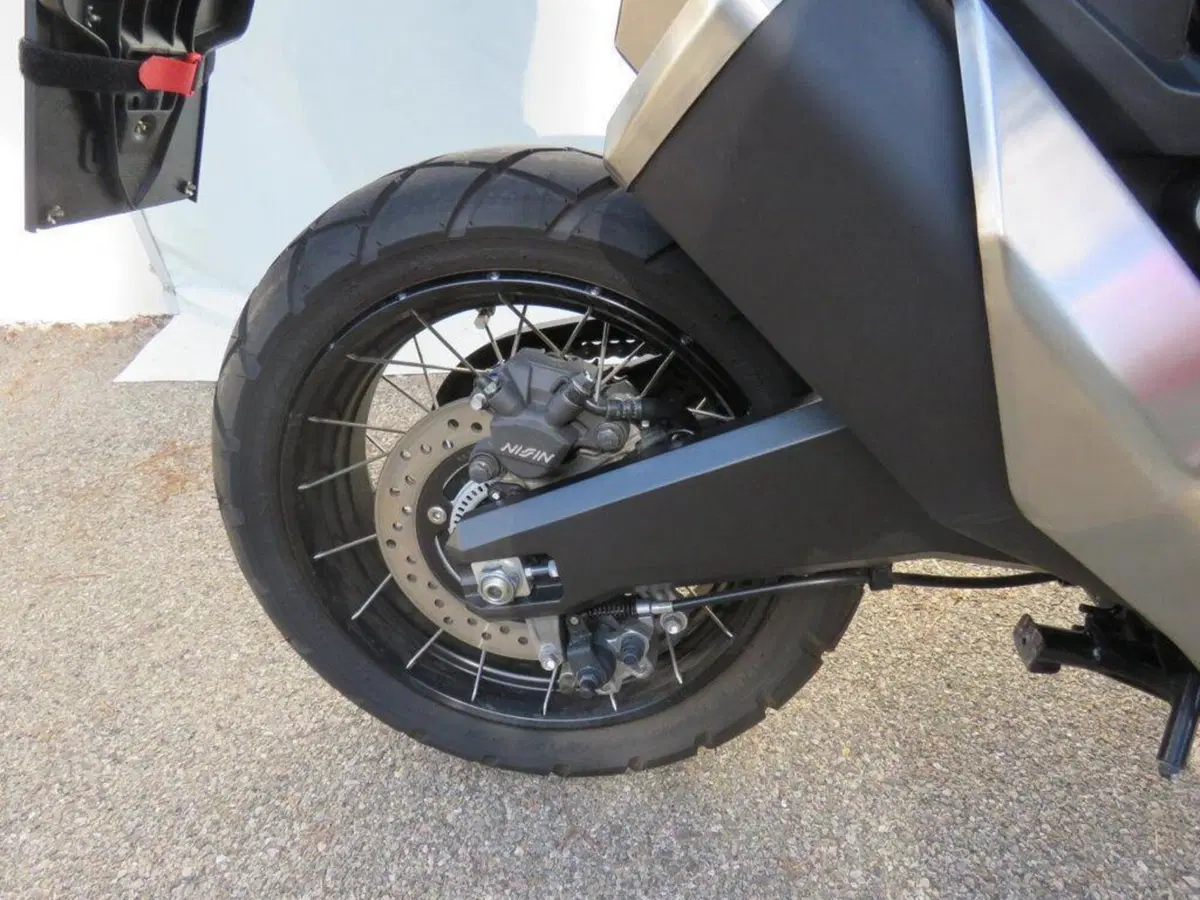 Honda X-ADV 750 DCT (2021 - 24) (5)