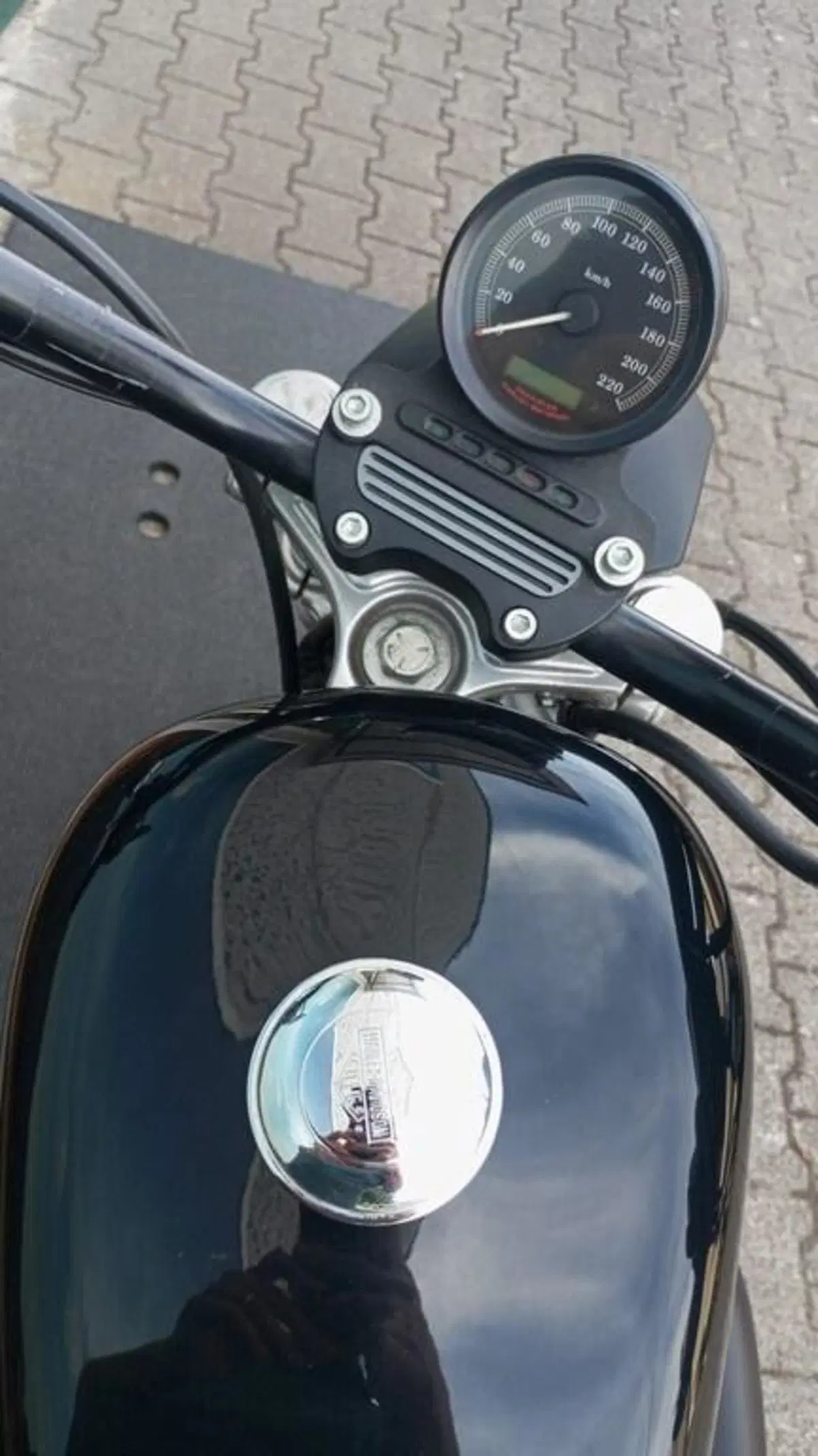 Harley-Davidson 883 R (2006 - 07) - XL 883R (4)