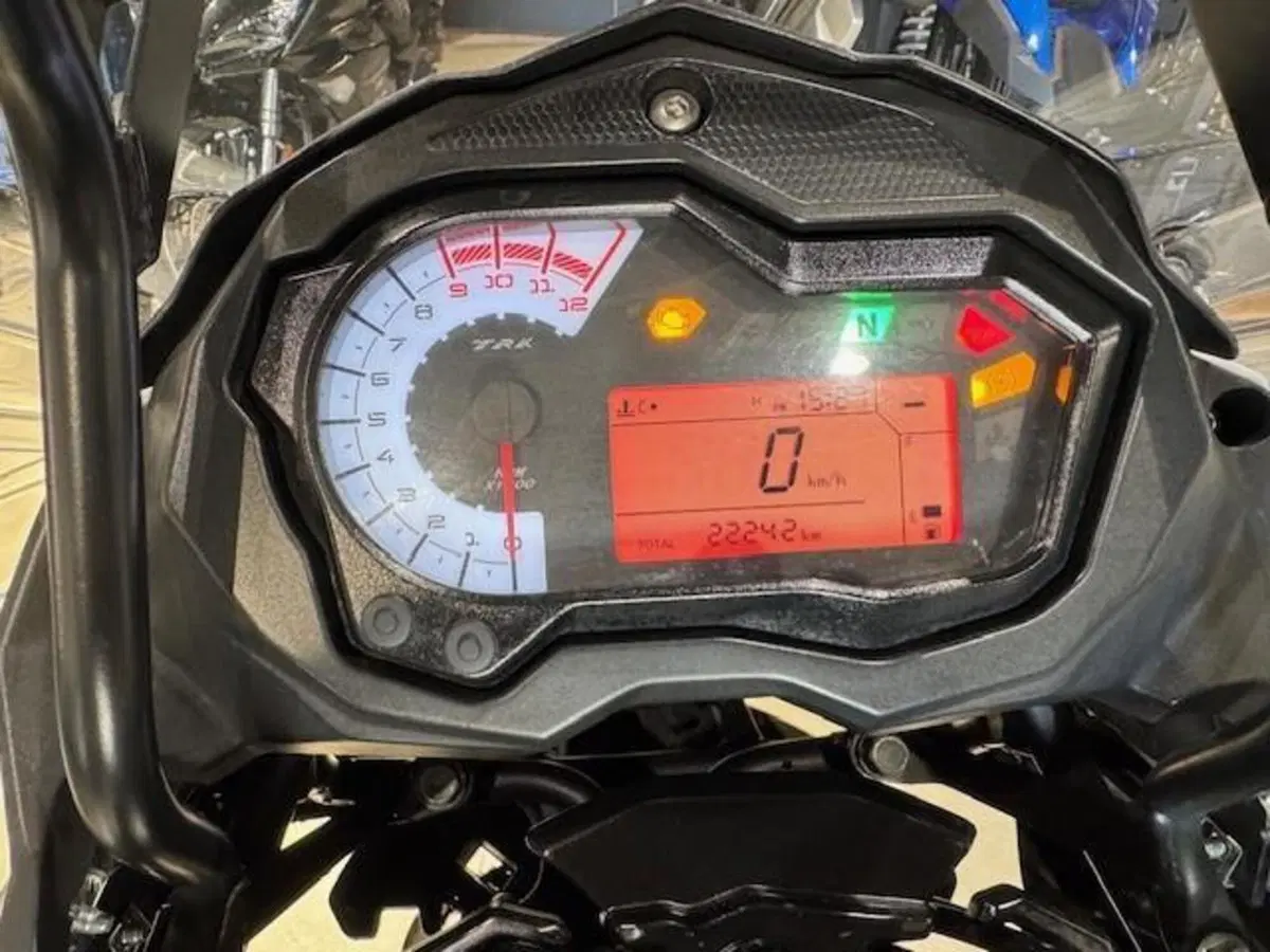 Benelli TRK 502 (2021 - 25) (10)