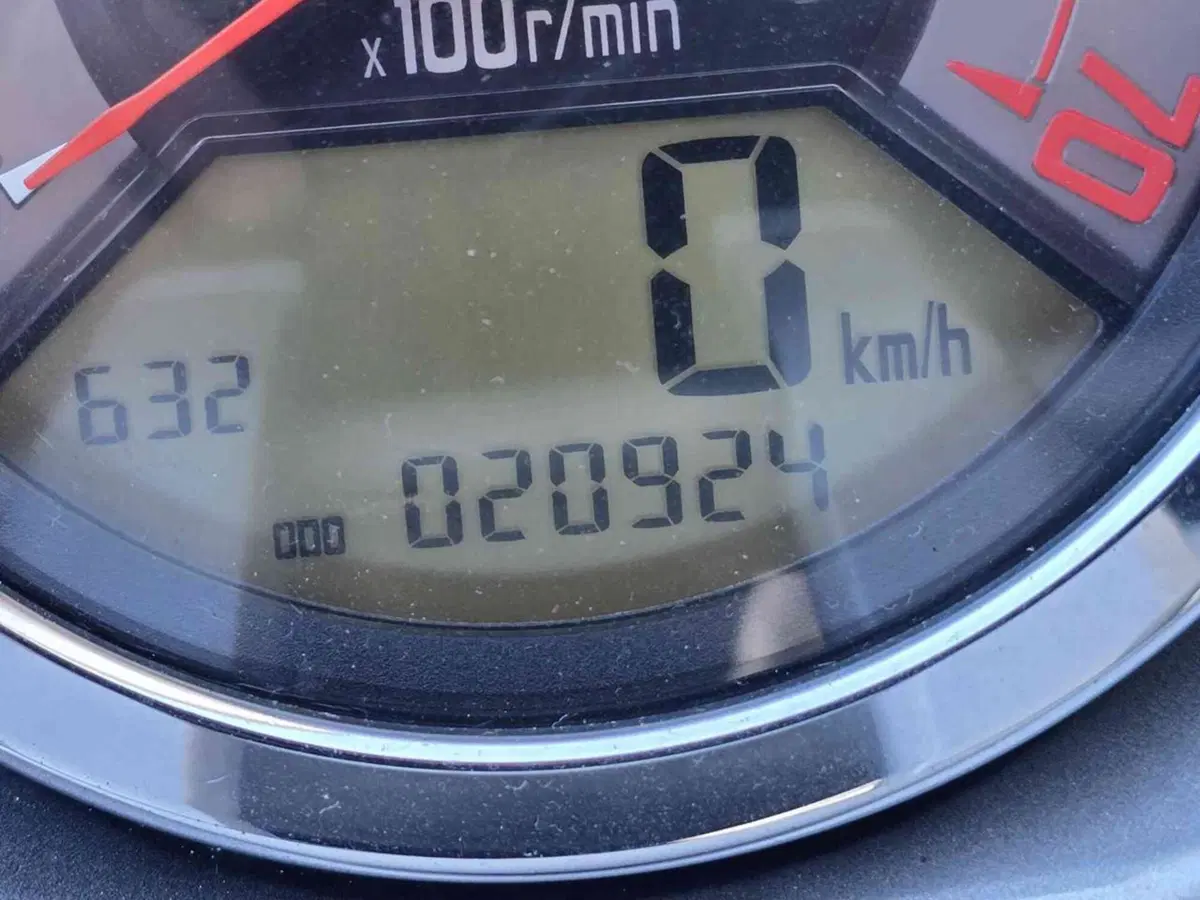 Yamaha MT-01 (2005 - 11) (27)