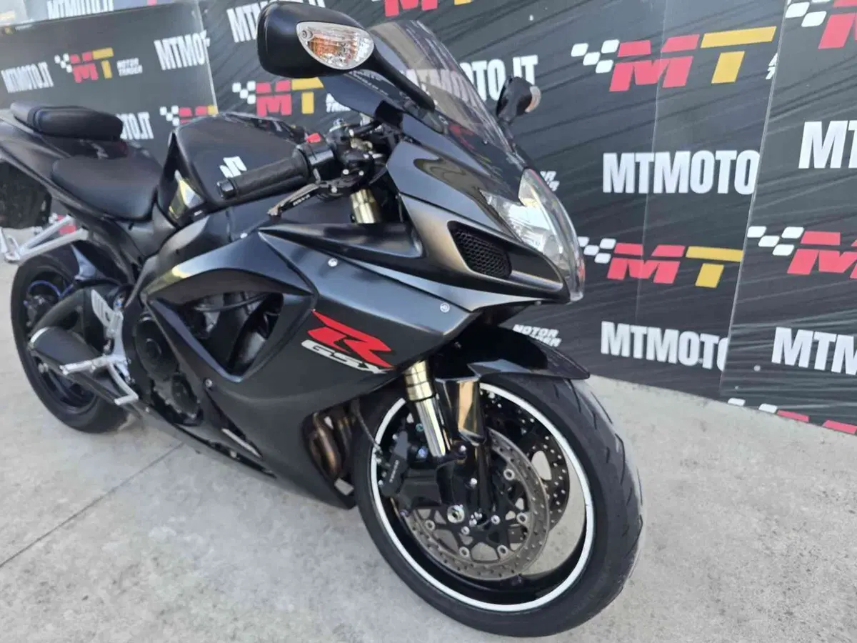 Suzuki GSX R 600 (2006 - 07) (5)