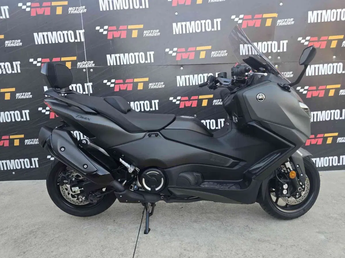 Yamaha T-Max 560 (2025 - 26)