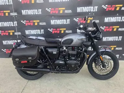 Triumph Bonneville T120 Black (2017 - 20) usata