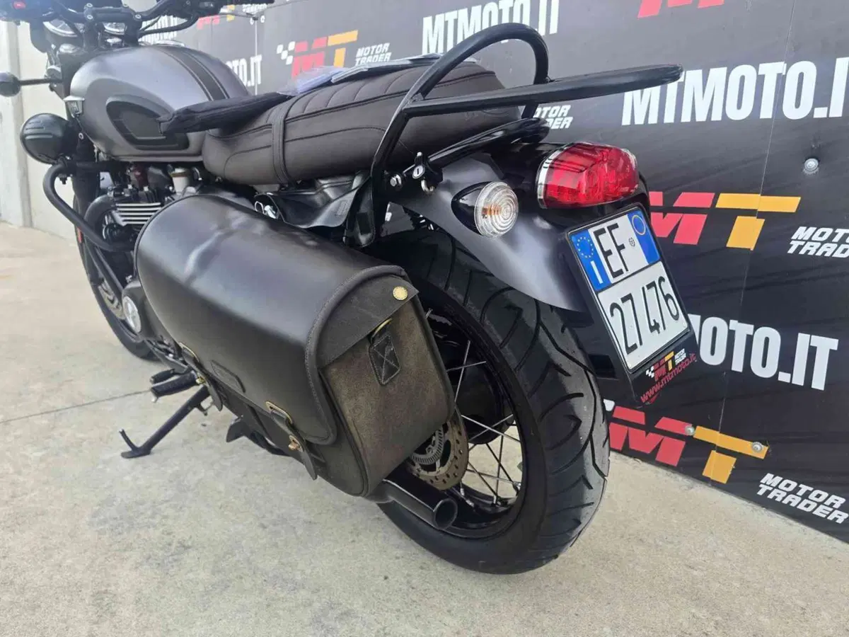 Triumph Bonneville T120 Black (2017 - 20) (6)