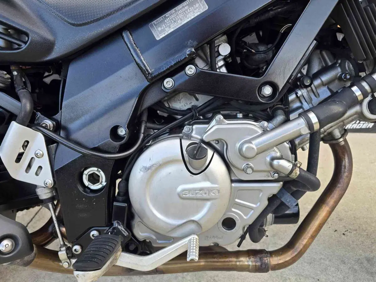Suzuki V-Strom 650 ABS (2011 - 17) (13)