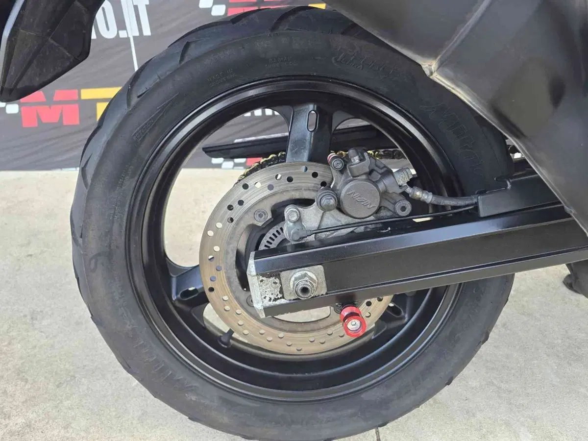 Suzuki V-Strom 650 ABS (2011 - 17) (17)