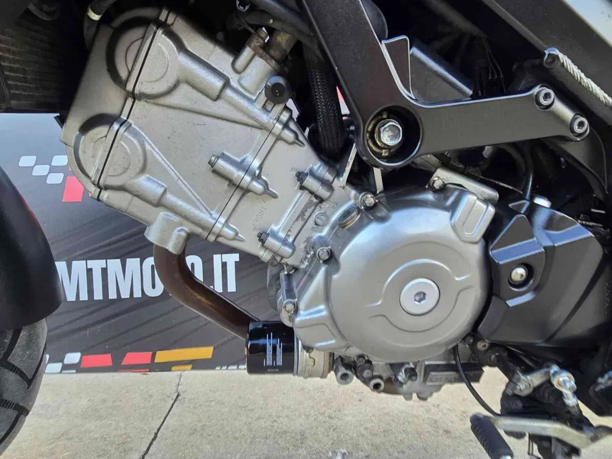 Suzuki V-Strom 650 ABS (2011 - 17) (12)