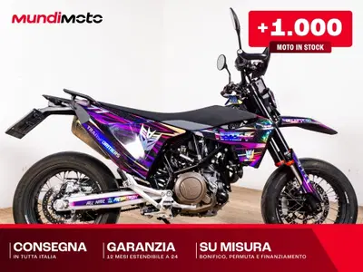 Husqvarna 701 Supermoto (2016) usata