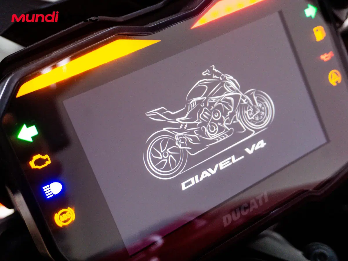 Ducati Diavel V4 (2023 - 26) (14)