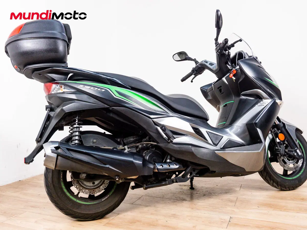 Kawasaki J 300 ABS (2014 - 16) (3)