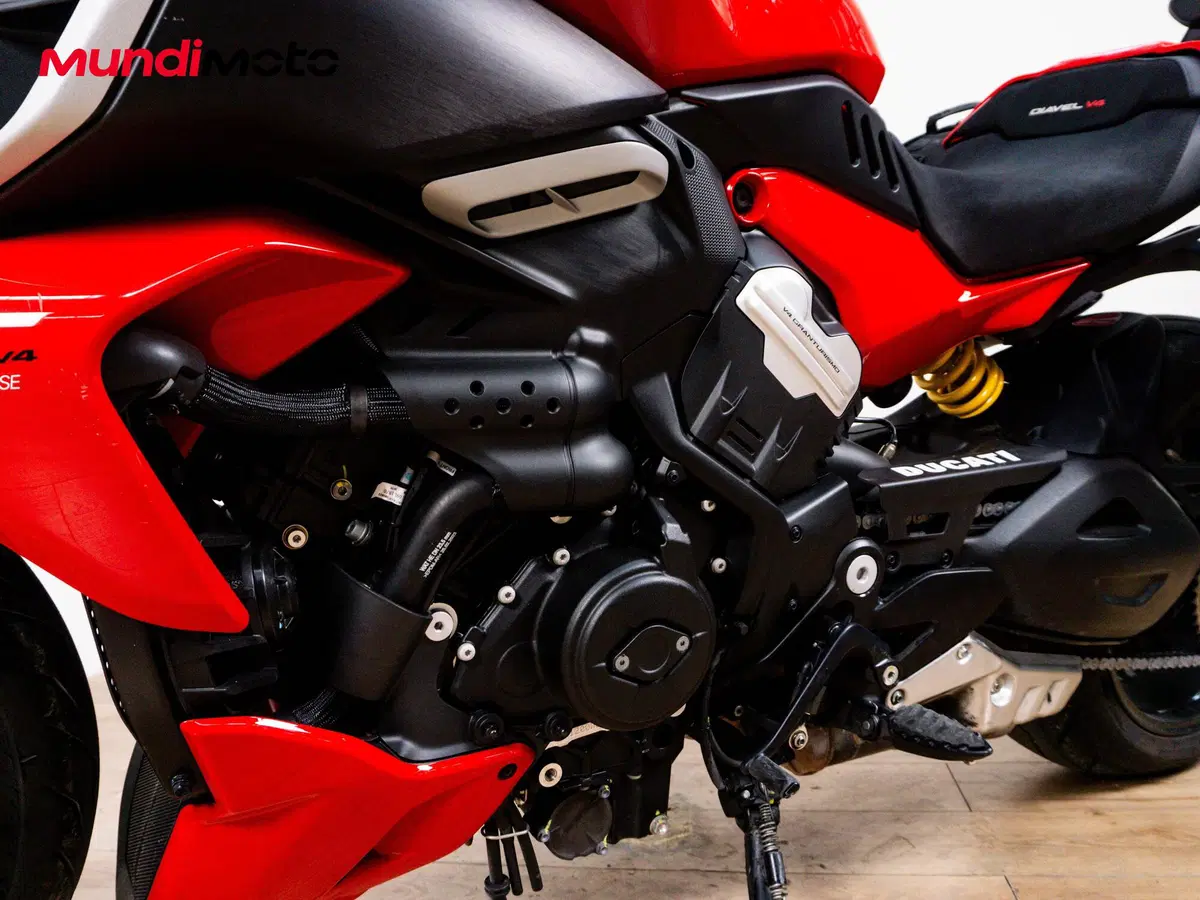 Ducati Diavel V4 (2023 - 26) (9)