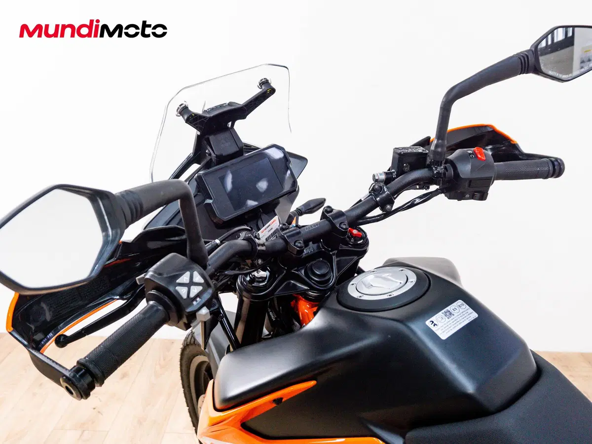 KTM 390 Adventure (2020) (11)