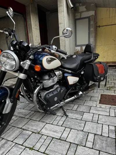 Royal Enfield Super Meteor 650 (2023 - 26) usata